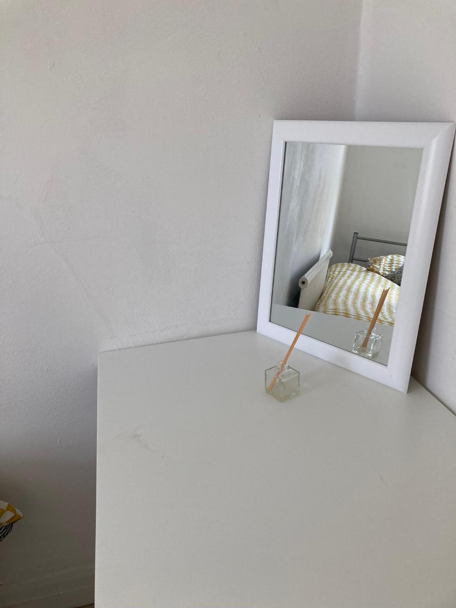 Redecorated Single With Shared Bathroom And Kitchen Séjour chez l'habitant *